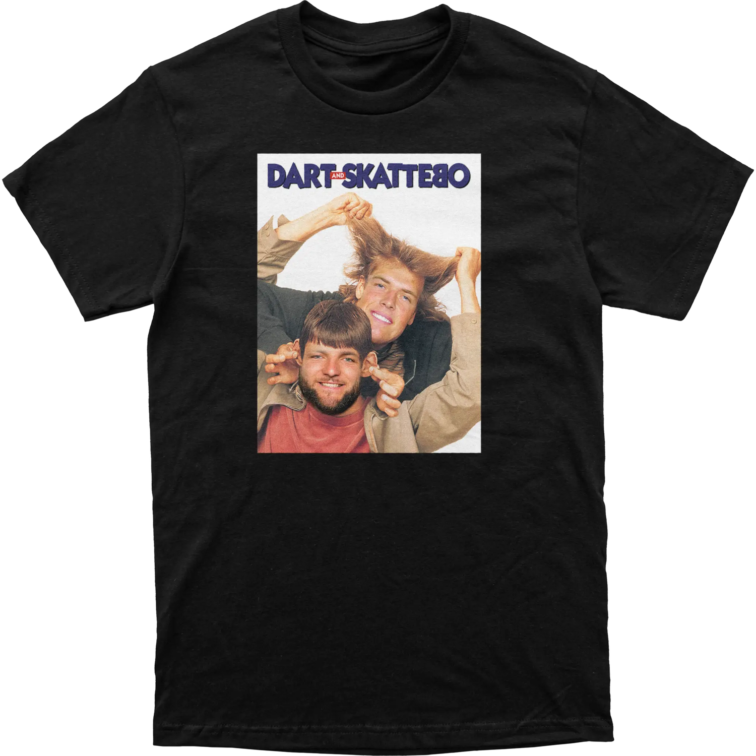 Dart & Skattebo Tee